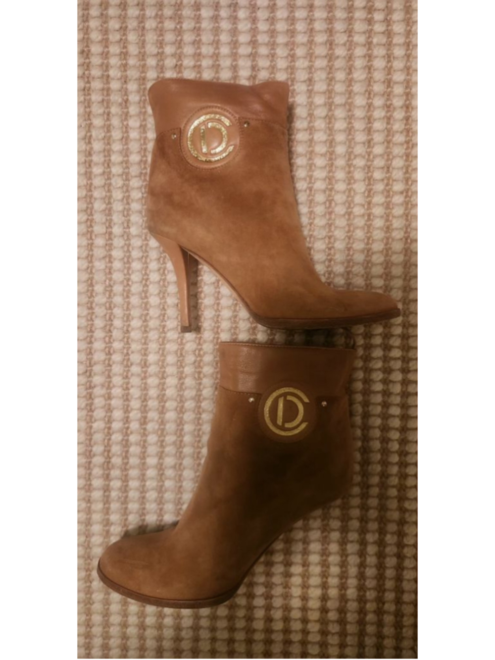 Women's Dior Brown Suede Ankle Boots with Gold Logo - Size 7.5 *Read Description - Picture 4 of 9